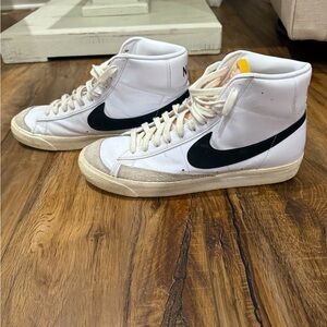 Nike Blazer Mid ‘77 Vintage Size 11.5 Men’s
